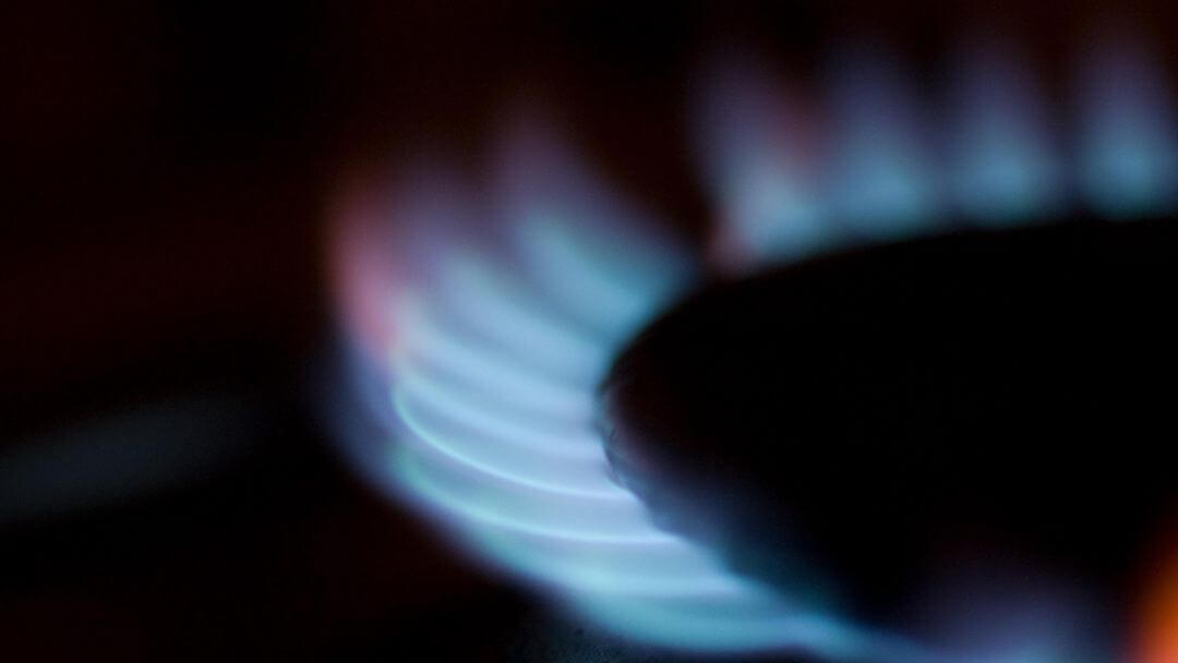 Le prix du gaz fléchit, mais reste sous tension